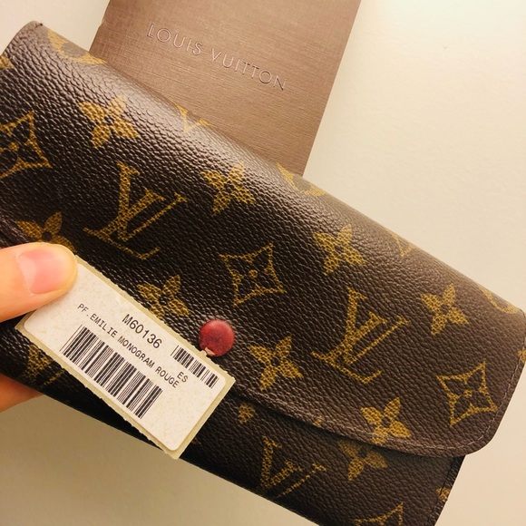SOLD LV wallet - Picture 5 of 7